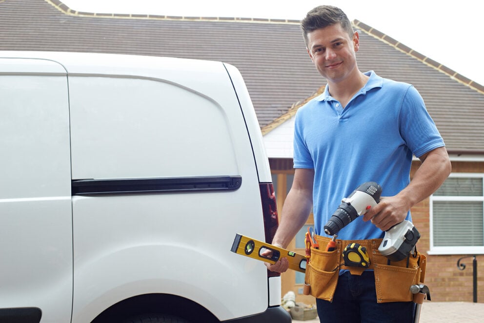 Maintenance Builder Van Man 1256x838